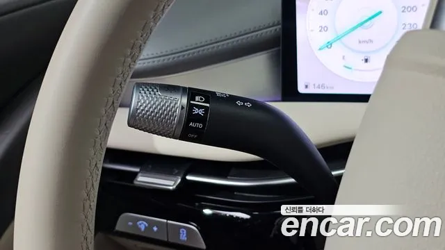 Genesis G80 Бензин 2.5 турбо AWD — Фото автомобиля 23