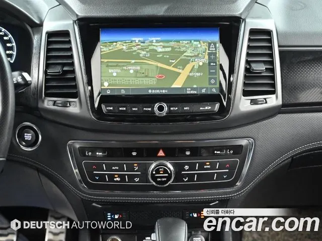 KG_Mobility_Ssangyong Rexton Новый Rexton Sport Khan Дизель 2.2 4WD — Фото автомобиля 17