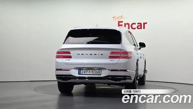 Genesis GV80 — Фото автомобиля 4