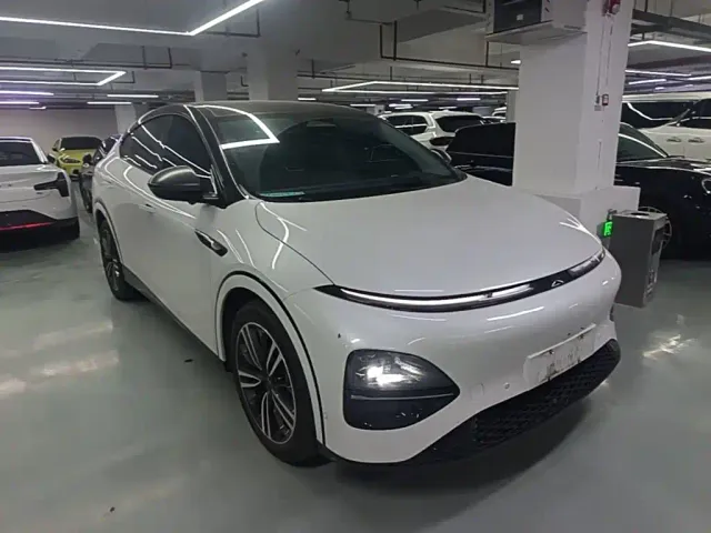 Xpeng G6 — Фото автомобиля 3