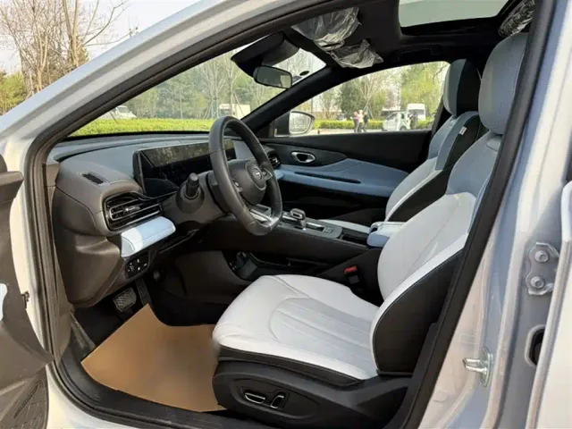 GAC Trumpchi Emkoo — Фото автомобиля 12