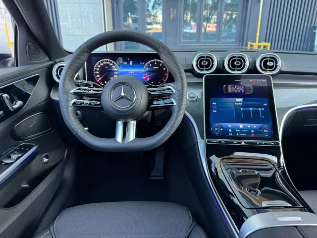 Mercedes-Benz C-Class — Фото автомобиля 6