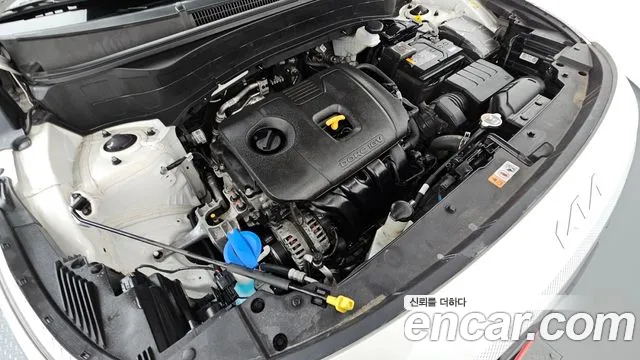 Kia Seltos Новый Seltos Бензин 2.0 2WD — Фото автомобиля 6