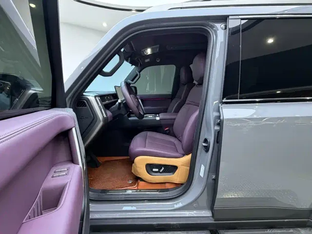iCAR iCAR V27 2026 200KM AWD Falcon 500 — Фото автомобиля 14