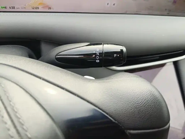 IM Motors LS6 — Фото автомобиля 13