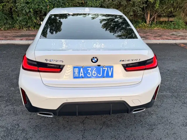 BMW 3 Series — Фото автомобиля 5