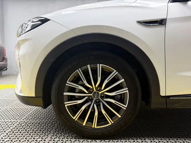 Jetour X70 Plus — Фото автомобиля 8