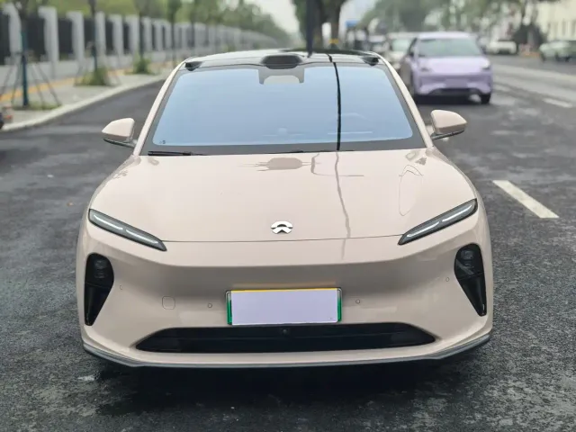 Nio ET5 — Фото автомобиля 2