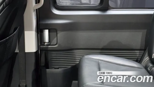 Hyundai Staria — Фото автомобиля 13