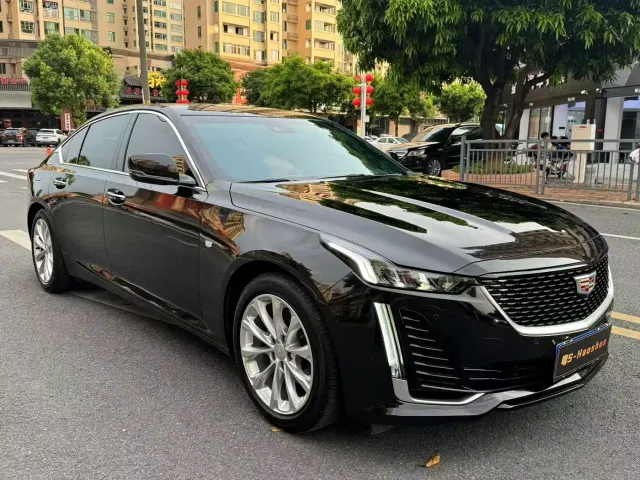 Cadillac CT5 — Фото автомобиля 3