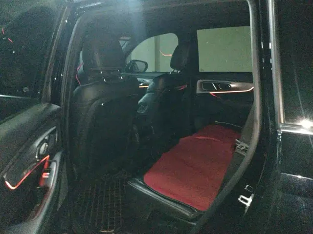 GAC Trumpchi GS8 — Фото автомобиля 11