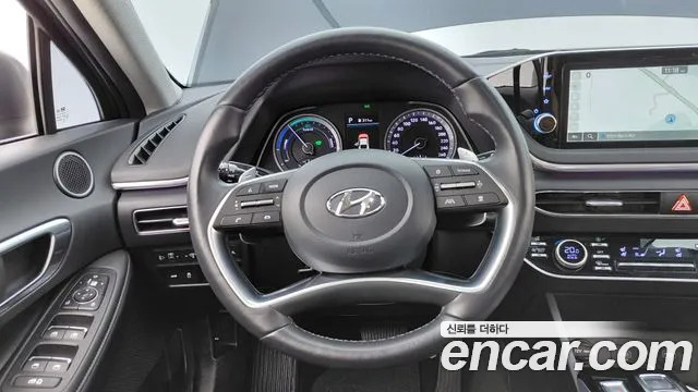 Hyundai Sonata — Фото автомобиля 14