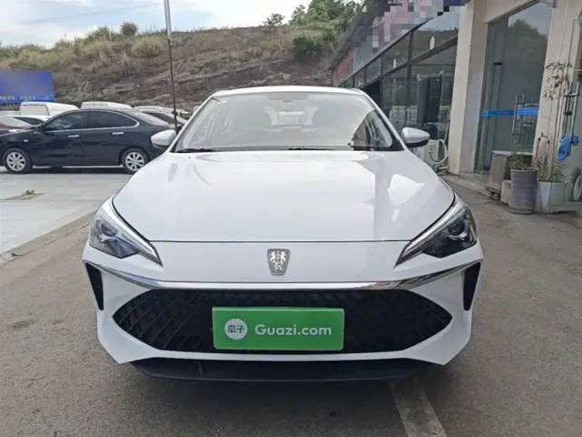 Roewe i5 — Фото автомобиля 2