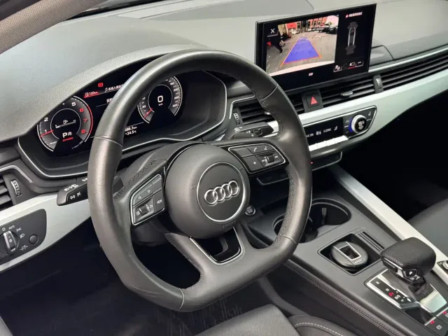 Audi A4L — Фото автомобиля 17