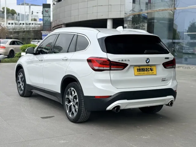 BMW X1 — Фото автомобиля 4