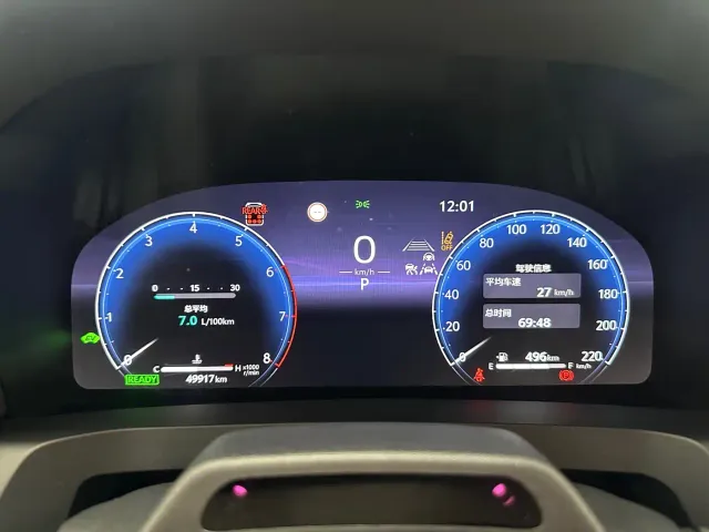 Toyota Alphard — Фото автомобиля 14