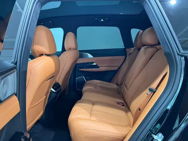 Xpeng G9 — Фото автомобиля 5