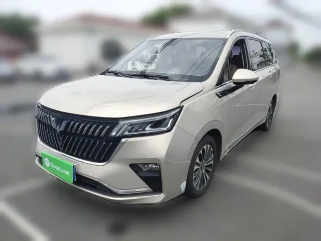 Фотография автомобиля — Wuling Jiachen