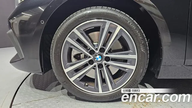 BMW 1-Series — Фото автомобиля 3