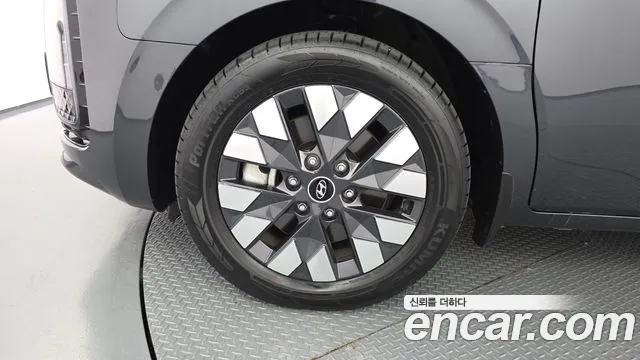 Hyundai Staria — Фото автомобиля 5