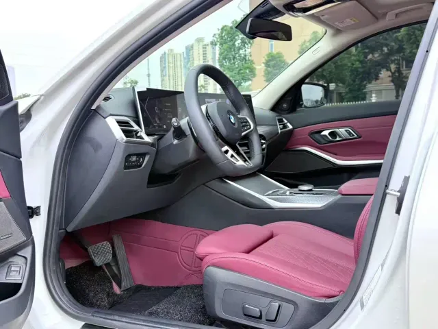 BMW 3 Series — Фото автомобиля 4