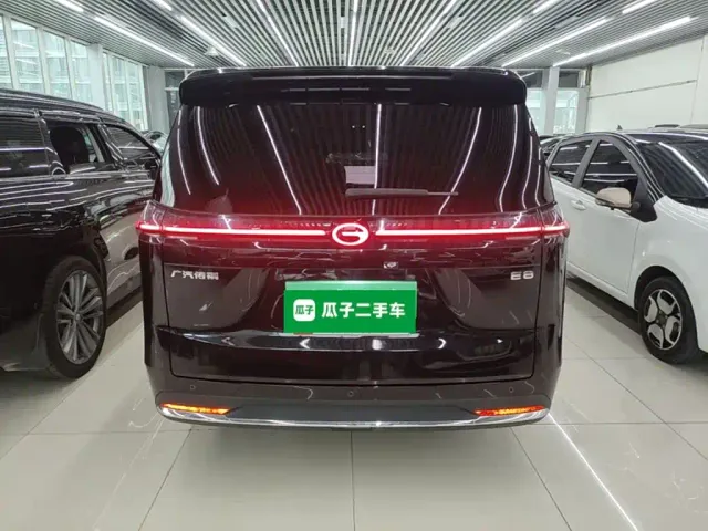 GAC Trumpchi E8 — Фото автомобиля 5