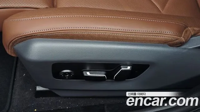 BMW 5-Series 5 серия (G60) — Фото автомобиля 26