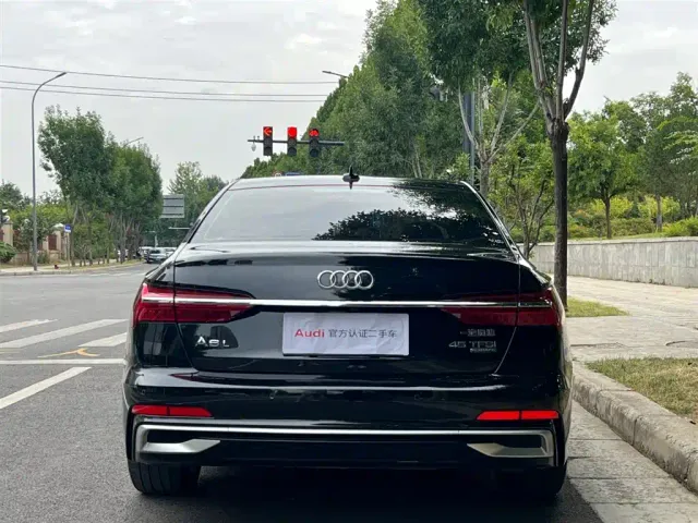 Audi A6L — Фото автомобиля 5