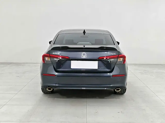 Honda Civic — Фото автомобиля 3