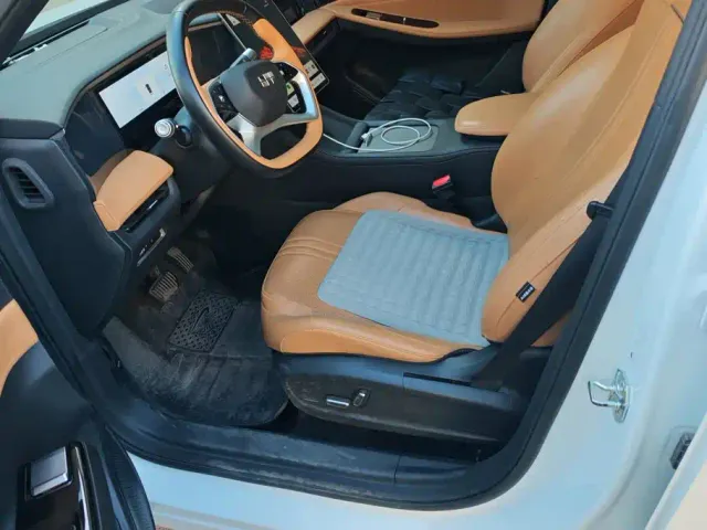 Geely Galaxy L7 — Фото автомобиля 9