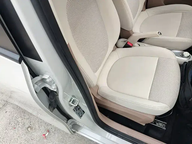 Wuling Hongguang Mini EV — Фото автомобиля 24