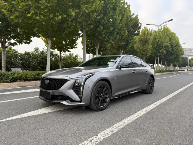 Cadillac CT5 — Фото автомобиля 3