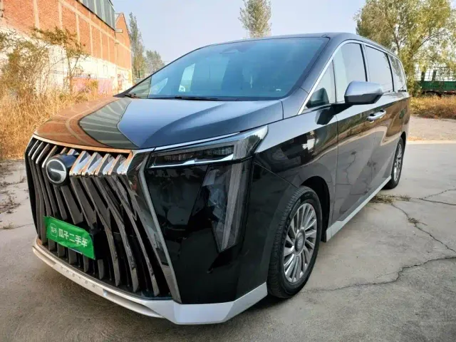 Фотография автомобиля — GAC Trumpchi M8
