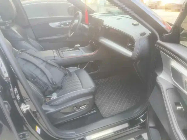 GAC Trumpchi GS8 — Фото автомобиля 10