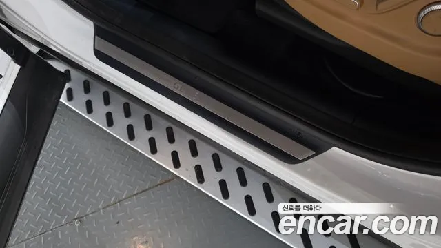 Genesis GV80 — Фото автомобиля 24