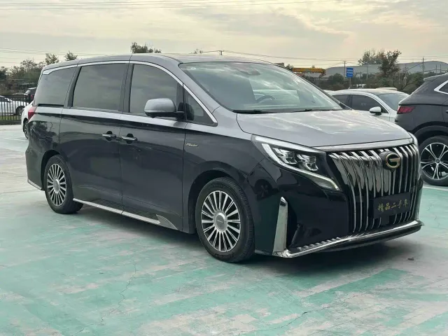GAC Trumpchi M8 — Фото автомобиля 3