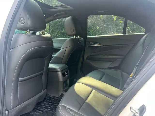 Cadillac CT4 — Фото автомобиля 6
