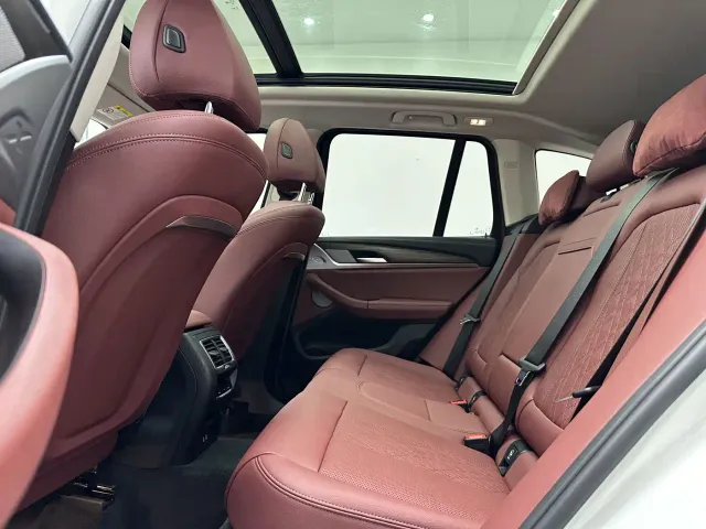 BMW X3 — Фото автомобиля 11