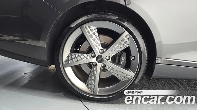 Genesis G80 Бензин 2.5 турбо AWD — Фото автомобиля 5