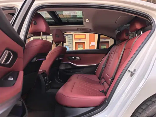 BMW 3 Series — Фото автомобиля 6