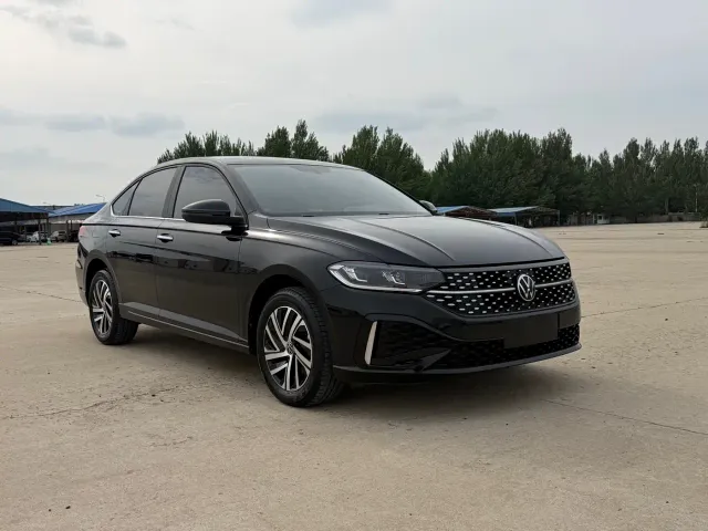 Volkswagen Lavida — Фото автомобиля 3