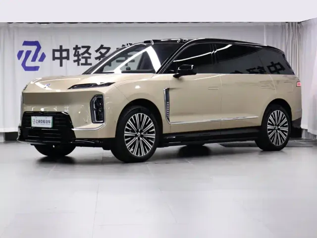 Фотография автомобиля — Nio ES9