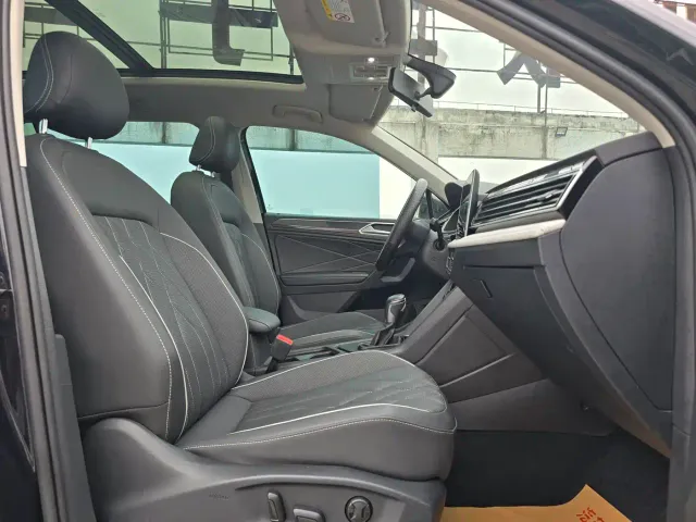 Volkswagen Tiguan L — Фото автомобиля 9