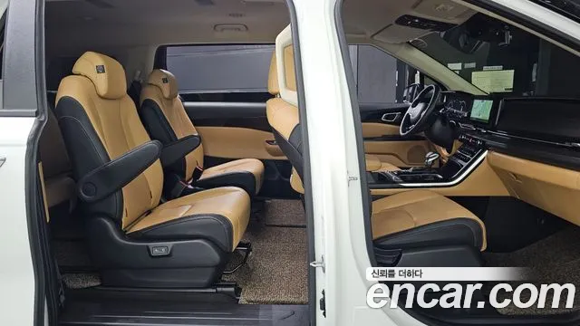 Kia Carnival 4th Gen — Фото автомобиля 18