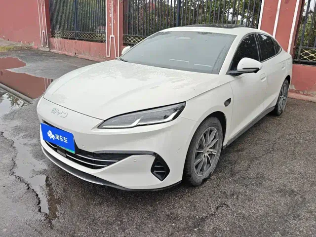 Фотография автомобиля — BYD Seal 06