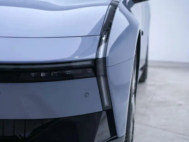 Xpeng P7 — Фото автомобиля 22