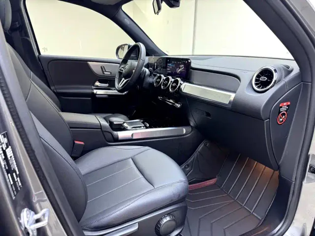 Mercedes-Benz GLB-Class — Фото автомобиля 11