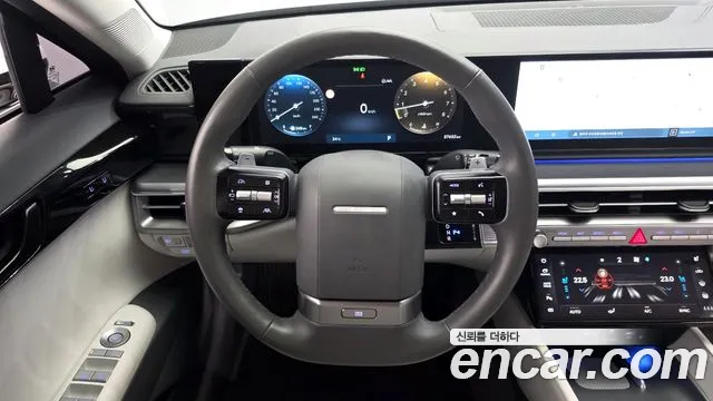 Hyundai Grandeur Grandeur (GN7) 2.5 Бензин 2WD — Фото автомобиля 10