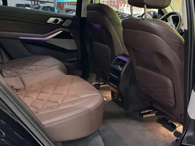 BMW X5 — Фото автомобиля 5
