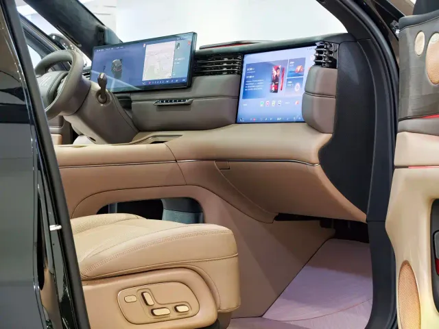 IM Motors LS8 — Фото автомобиля 11